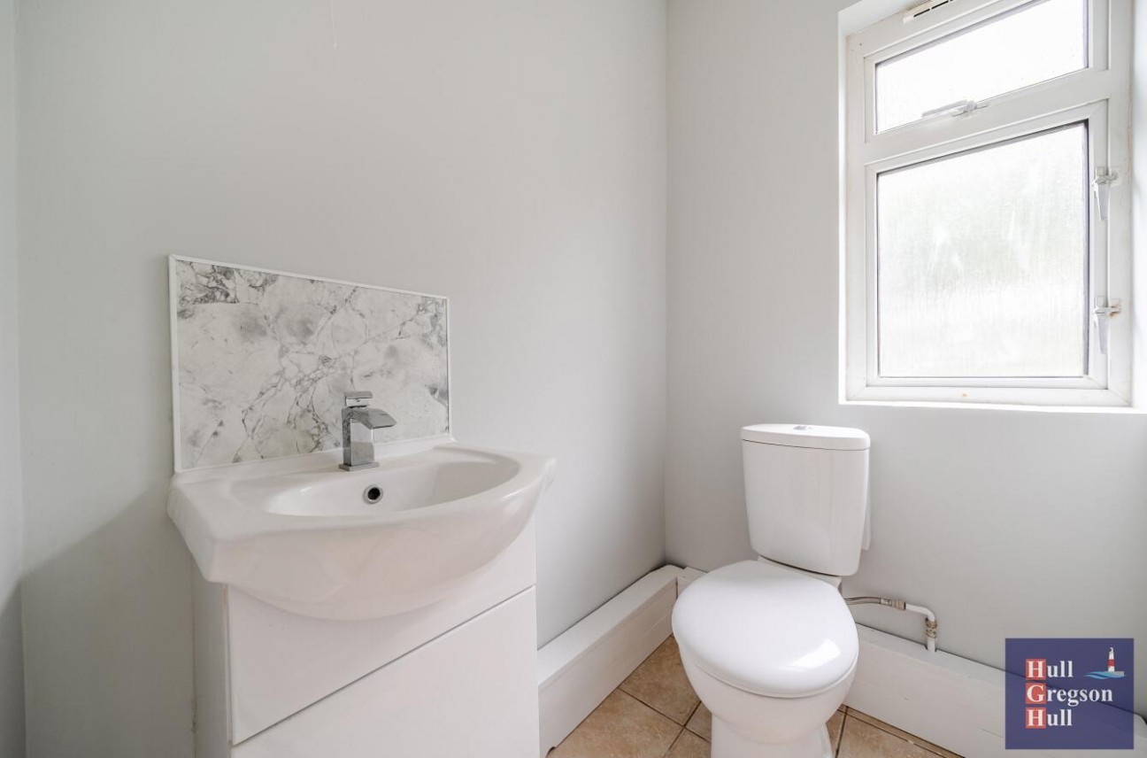 Tillycombe Road, Portland