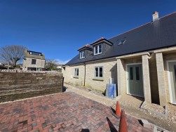 45b Wakeham, Portland