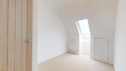 45b Wakeham, Portland