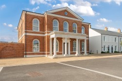 14 Crown Gate, Poundbury