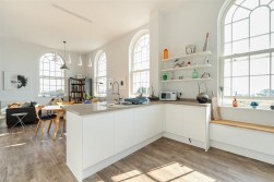 14 Crown Gate, Poundbury