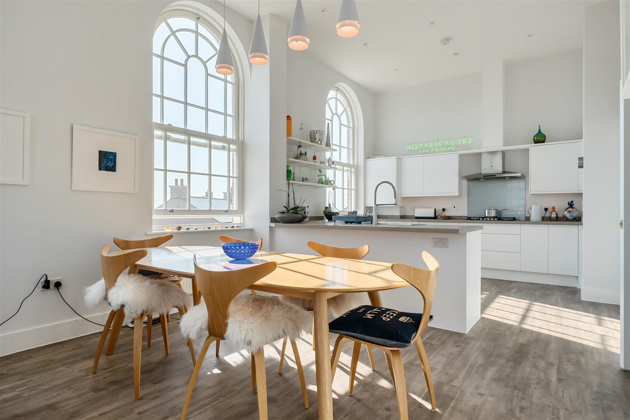 14 Crown Gate, Poundbury