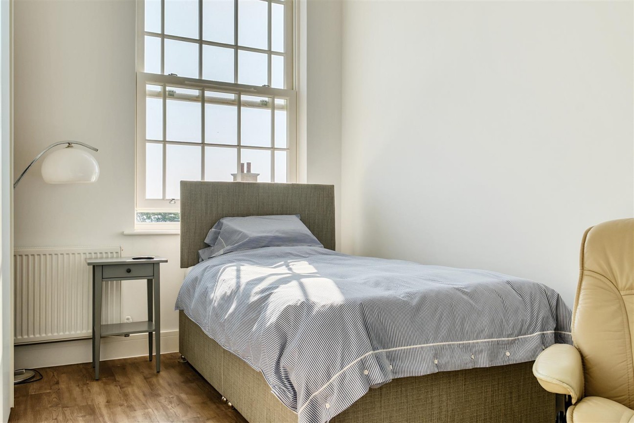 14 Crown Gate, Poundbury