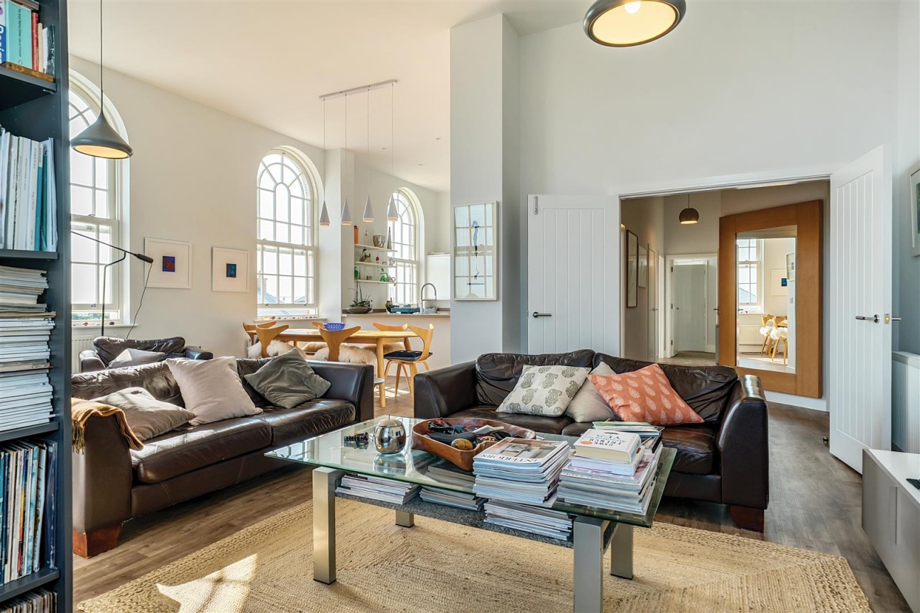 14 Crown Gate, Poundbury