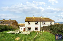 Harbour View Road, Portland