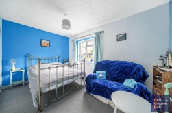 Harbour View Road, Portland