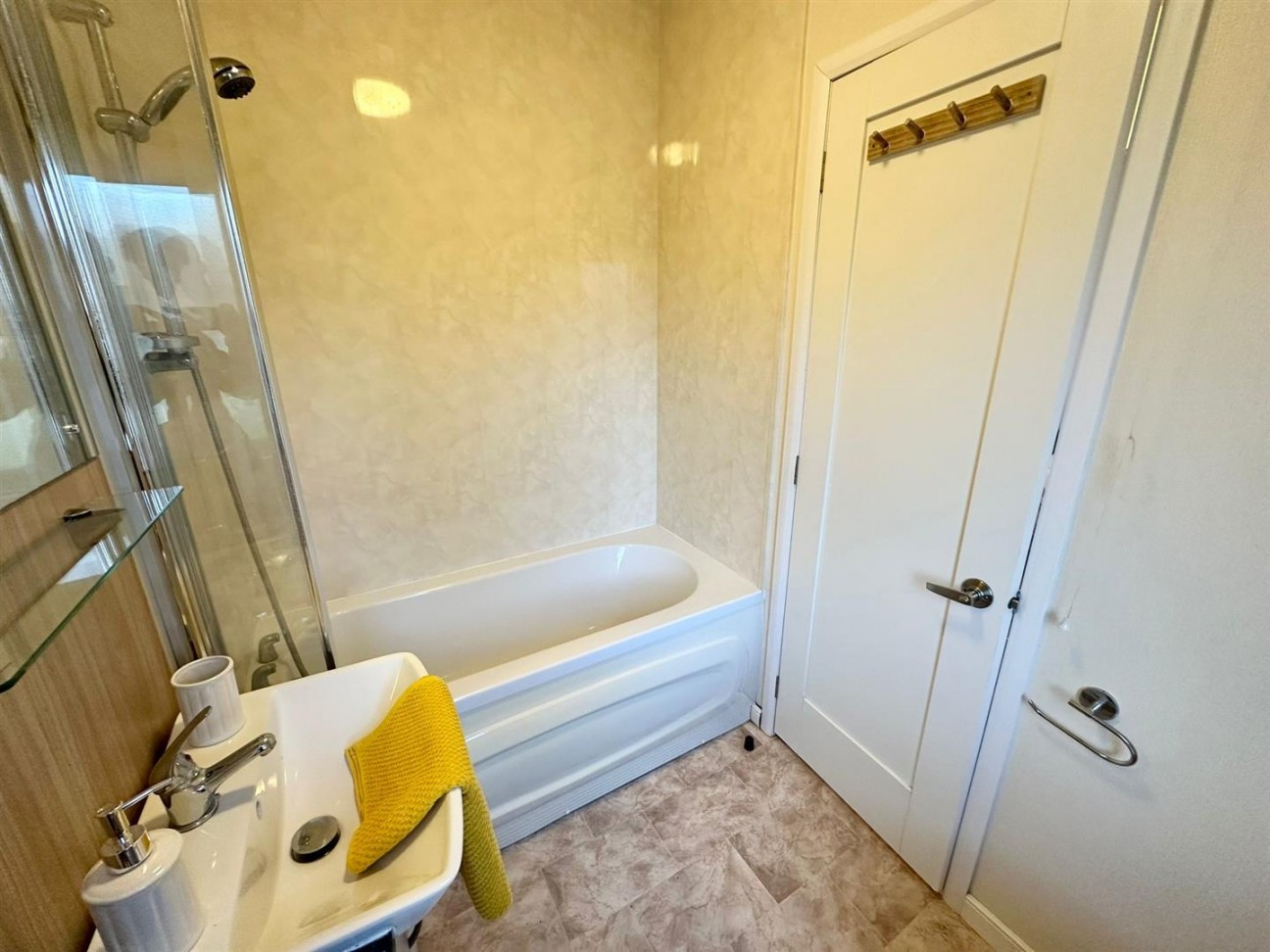 Hoburne Bashley Holiday Park, Baskley Dr., New Milton