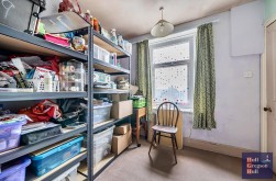 Clovens Road, Portland