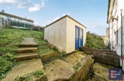 Coronation Road, Portland