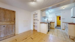 St Leonards Road, Brewers Quay