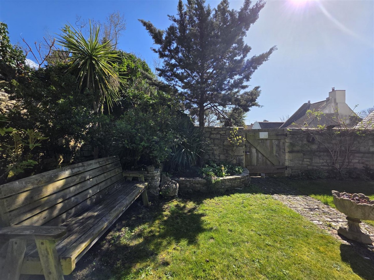 Wakeham, Portland