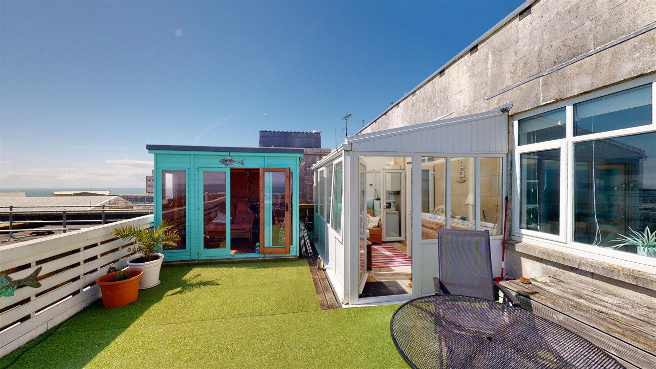 Penthouse Apartment, Maritime House, Portland