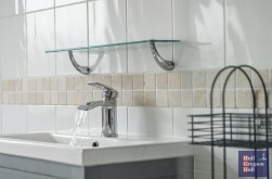 Victoria Road, Portland