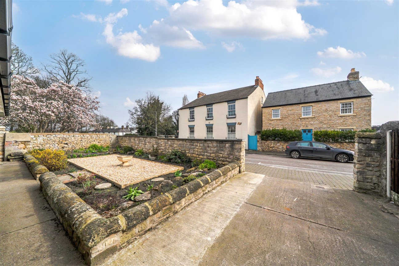 High Street, Conisbrough