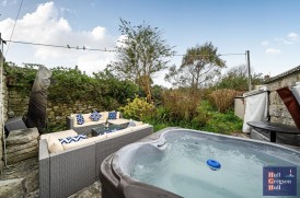 Easton Street, Portland