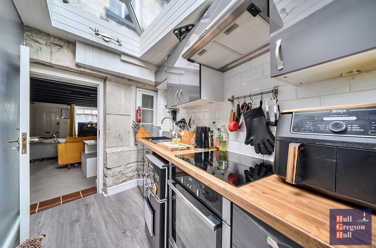 Easton Street, Portland