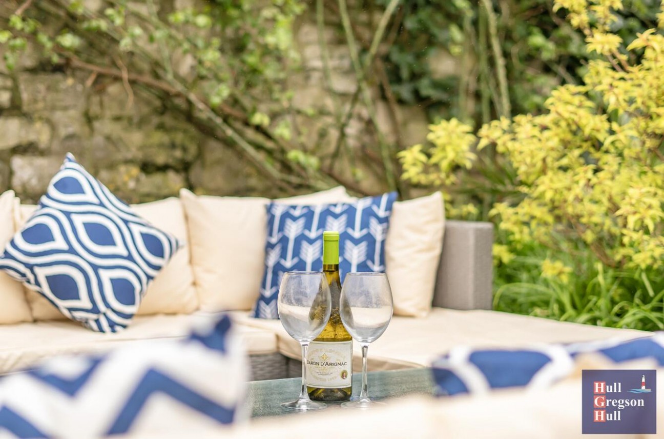 Easton Street, Portland