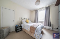 Easton Sqaure, Portland