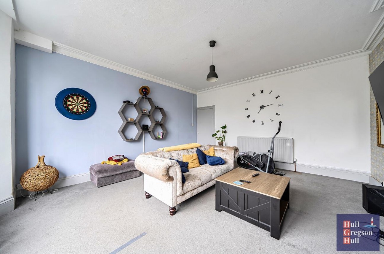 Easton Square, Portland