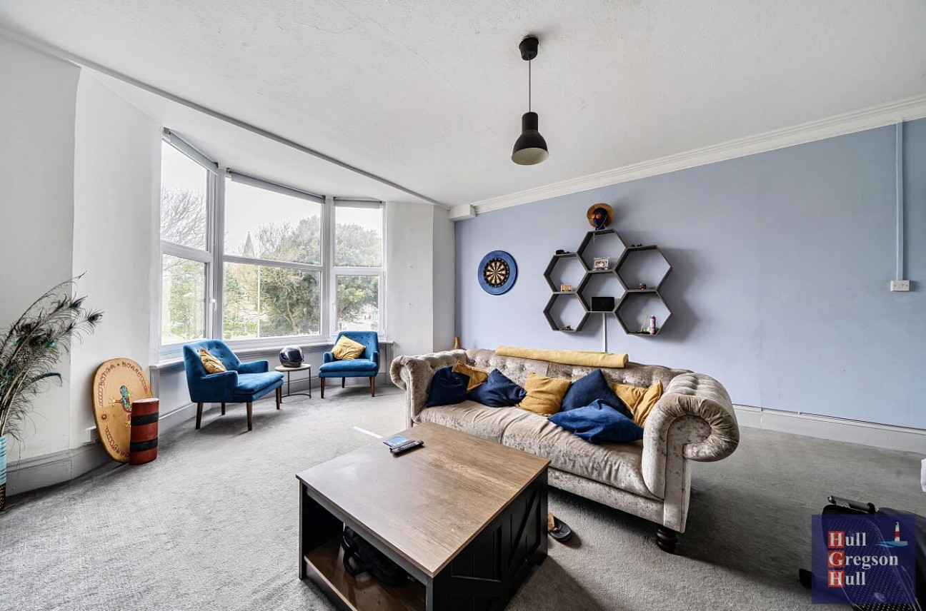 Easton Square, Portland