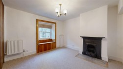 Easton Square, Portland