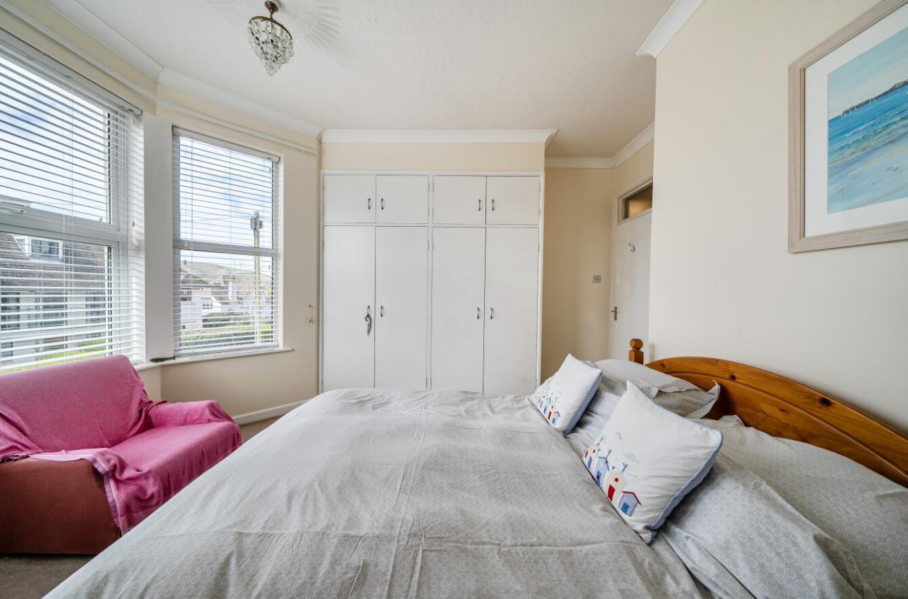 2 Cliff Avenue, Swanage