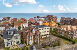 2 Cliff Avenue, Swanage