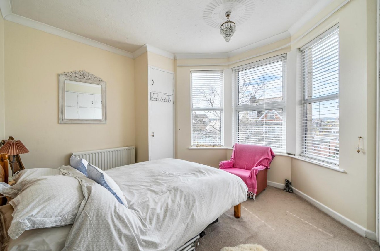 2 Cliff Avenue, Swanage