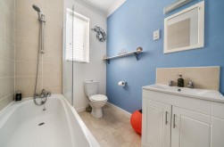 2 Cliff Avenue, Swanage