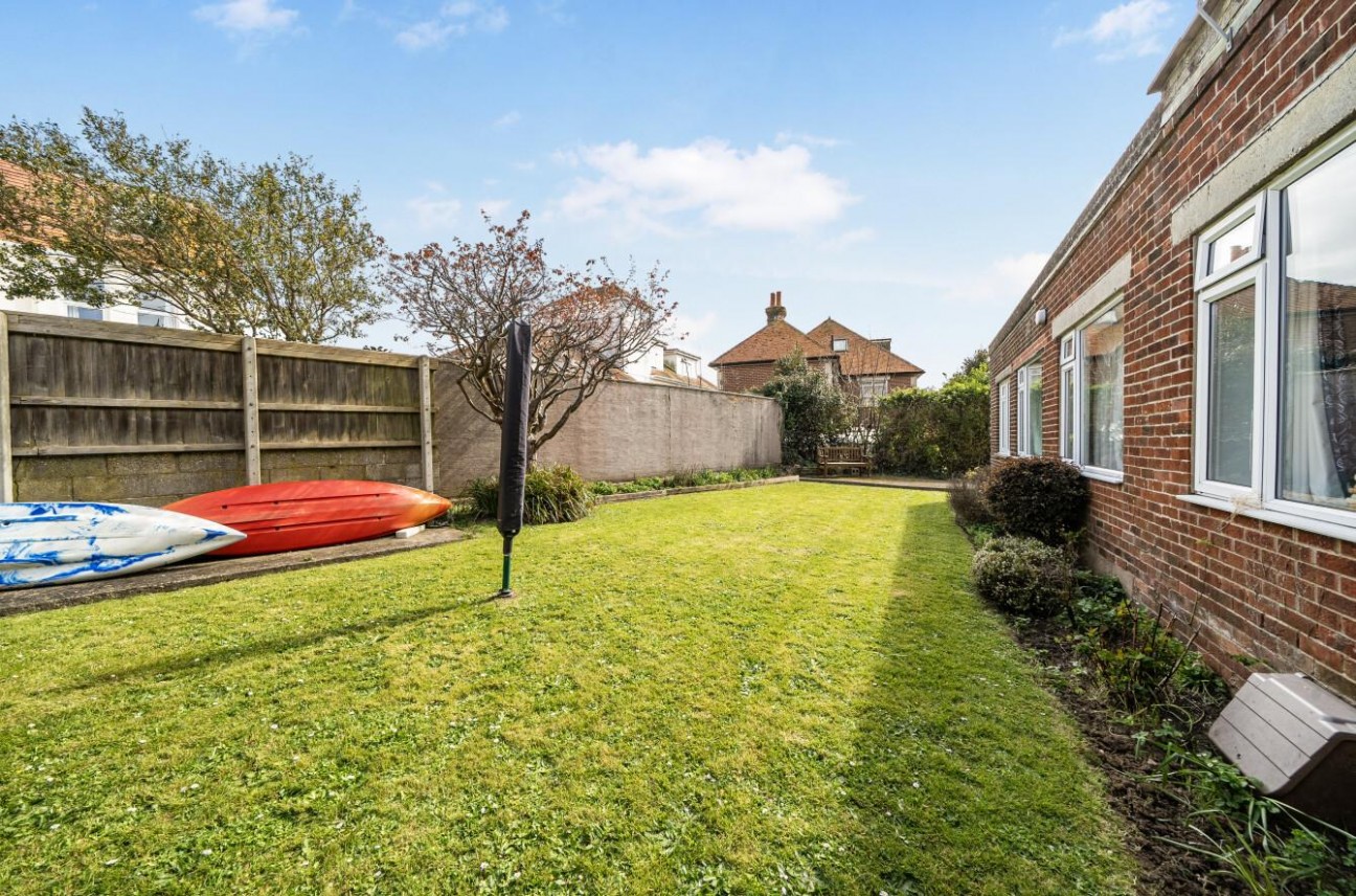 2 Cliff Avenue, Swanage