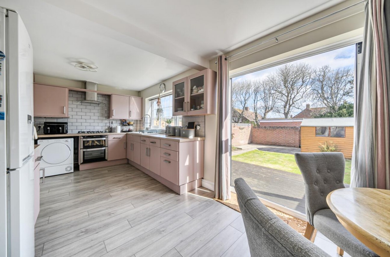 Lanehouse Rocks Road, Weymouth