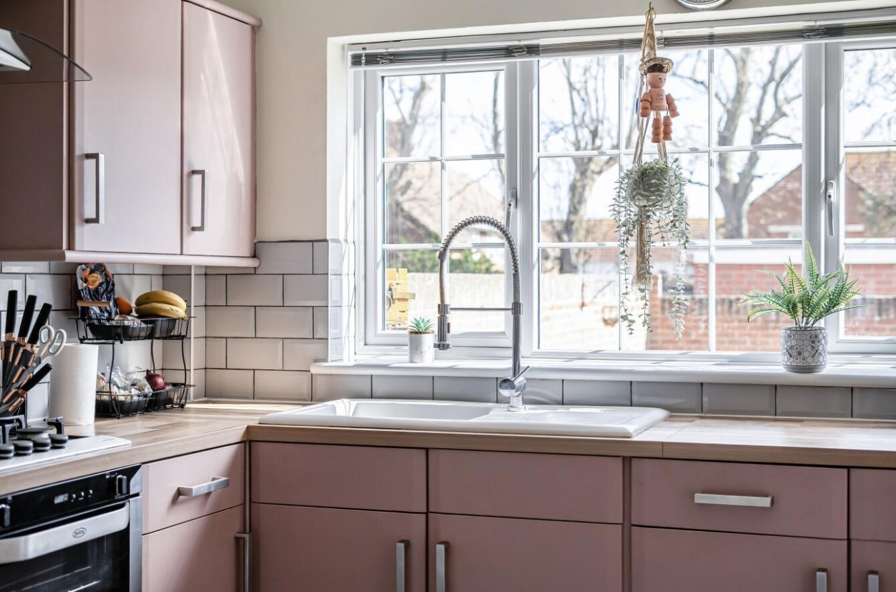 Lanehouse Rocks Road, Weymouth