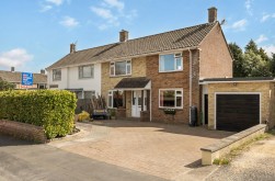 Kingsbere Crescent, Manor Park, Dorchester