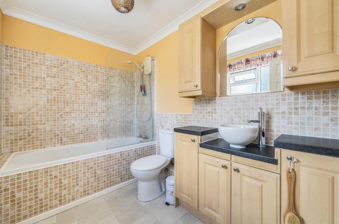 Kingsbere Crescent, Manor Park, Dorchester