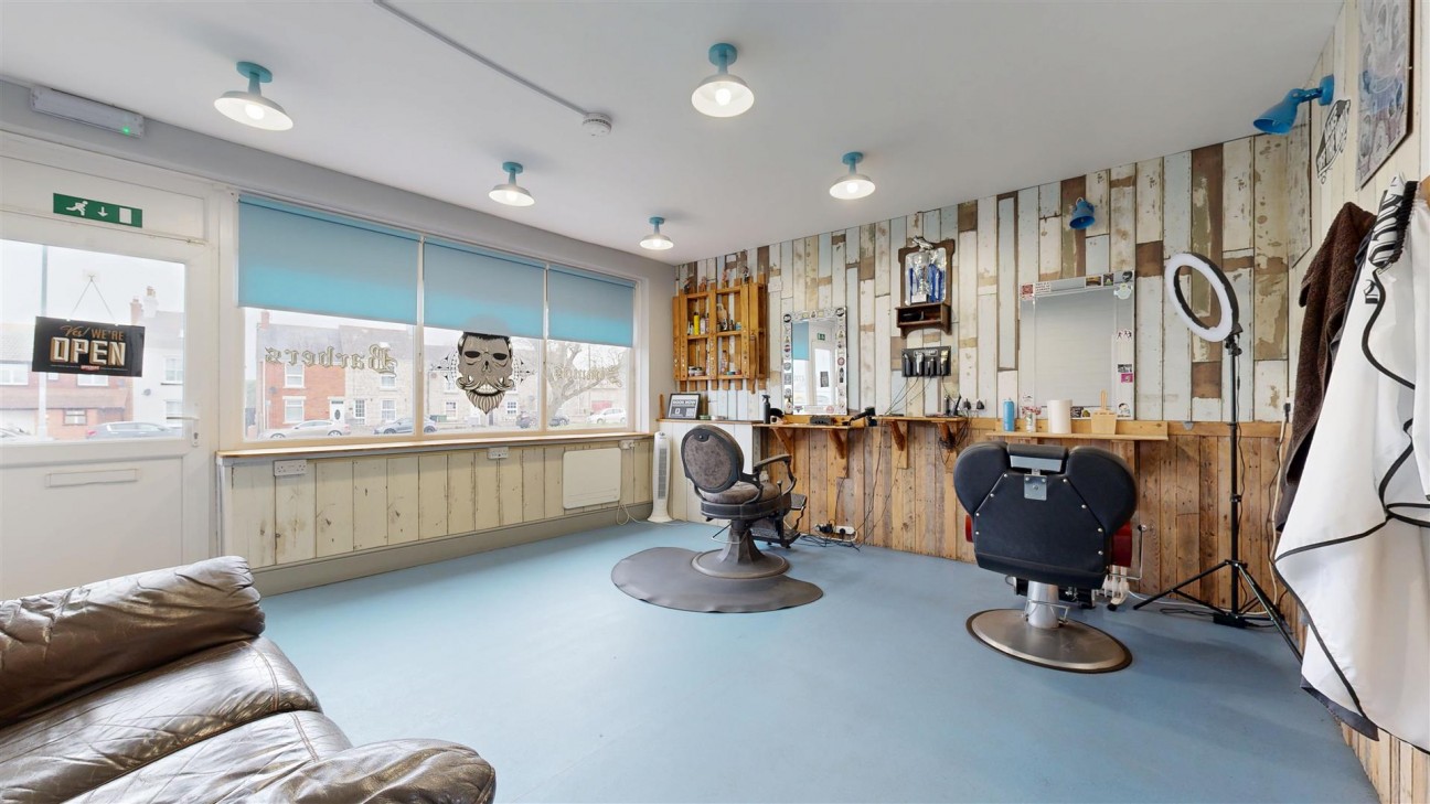 Weston Road, Portland