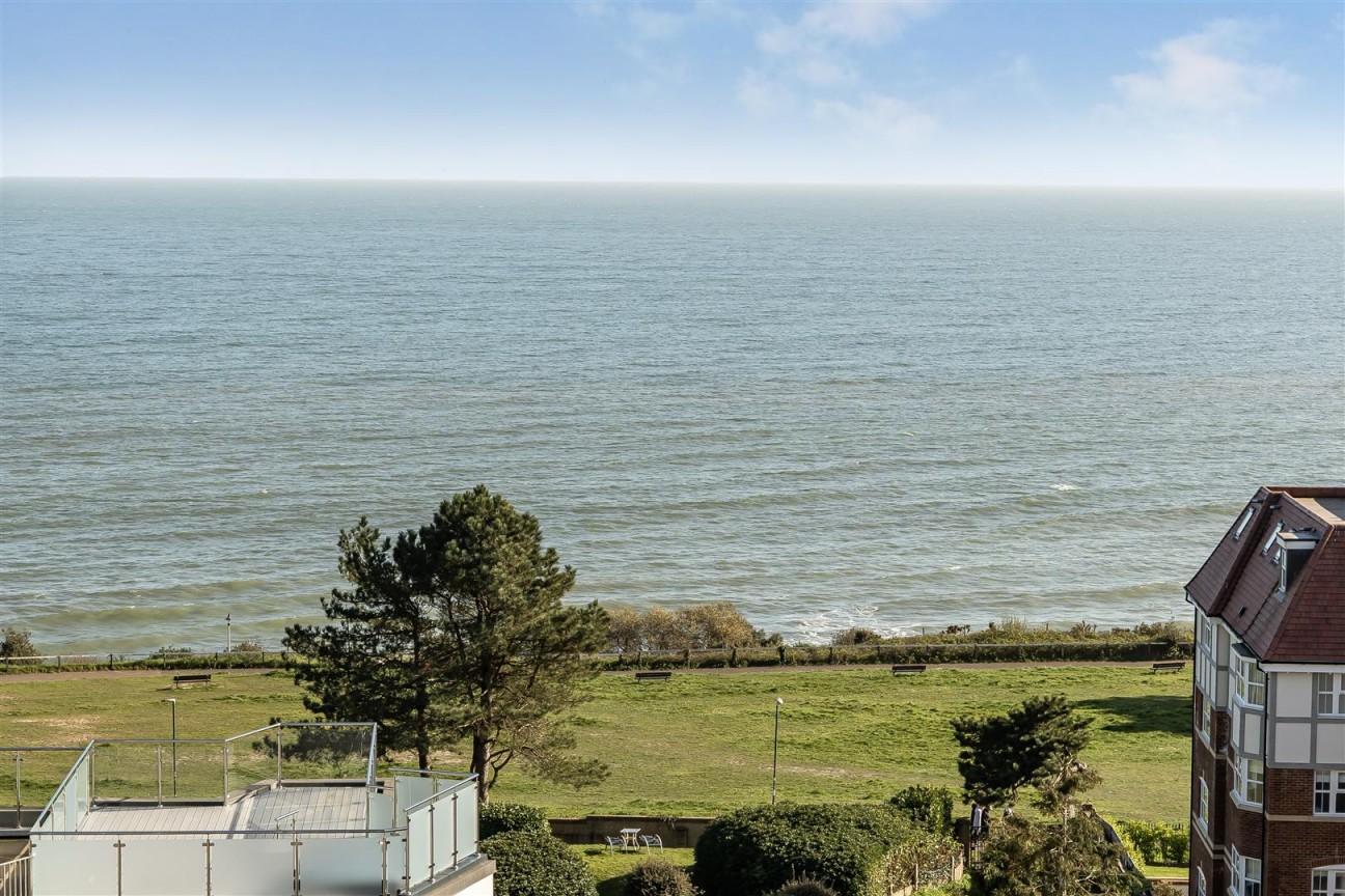 West Cliff Road, Bournemouth