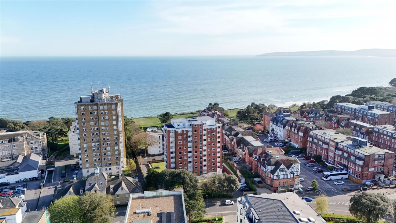 West Cliff Road, Bournemouth