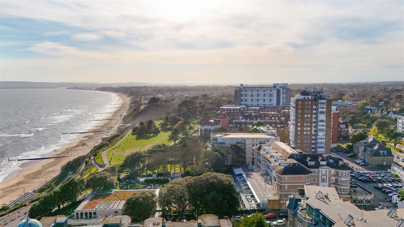 West Cliff Road, Bournemouth