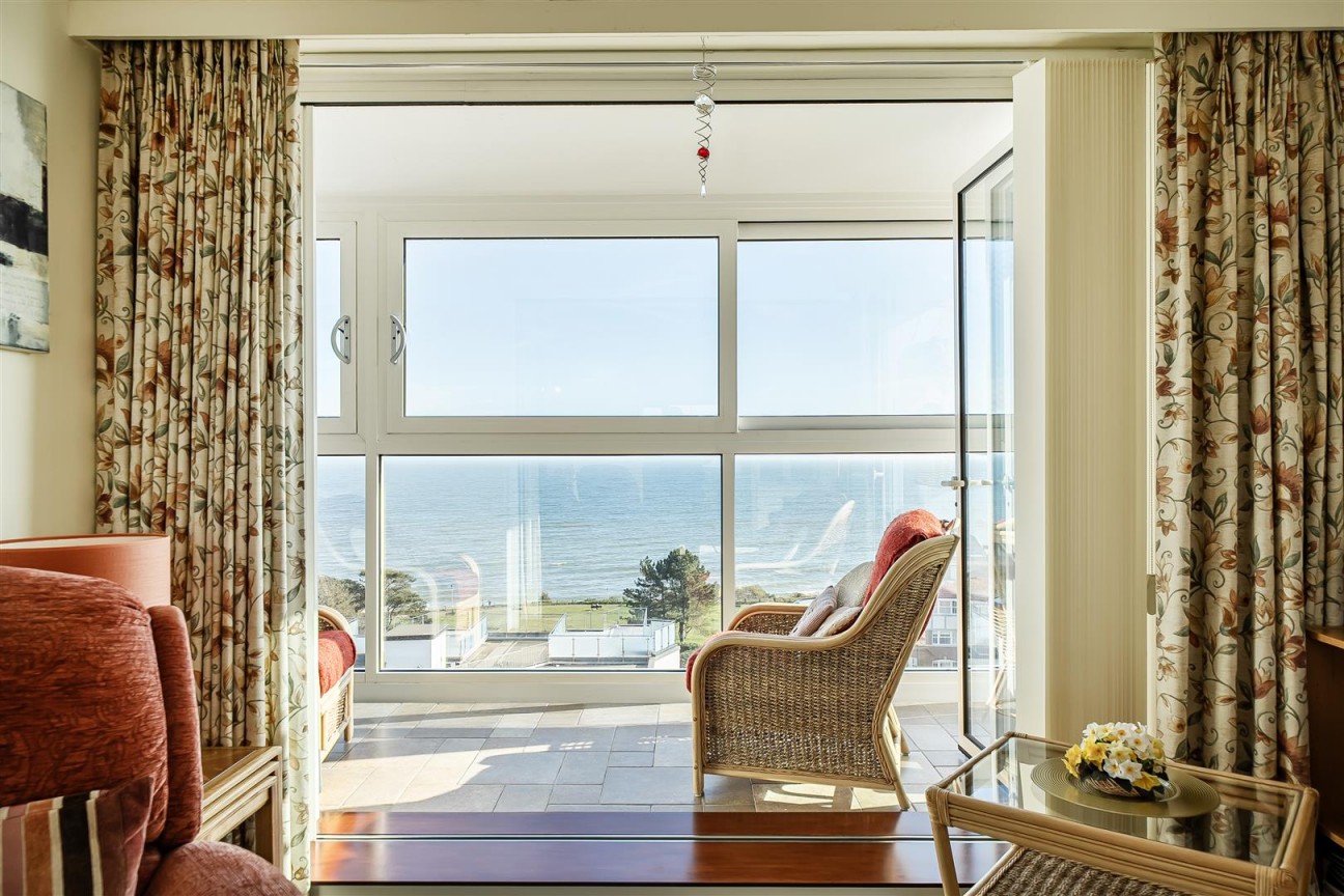 West Cliff Road, Bournemouth