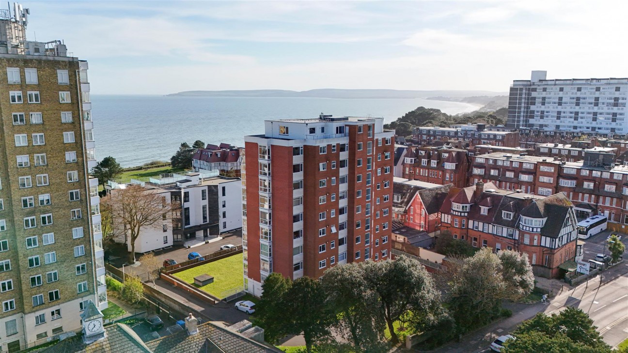 West Cliff Road, Bournemouth