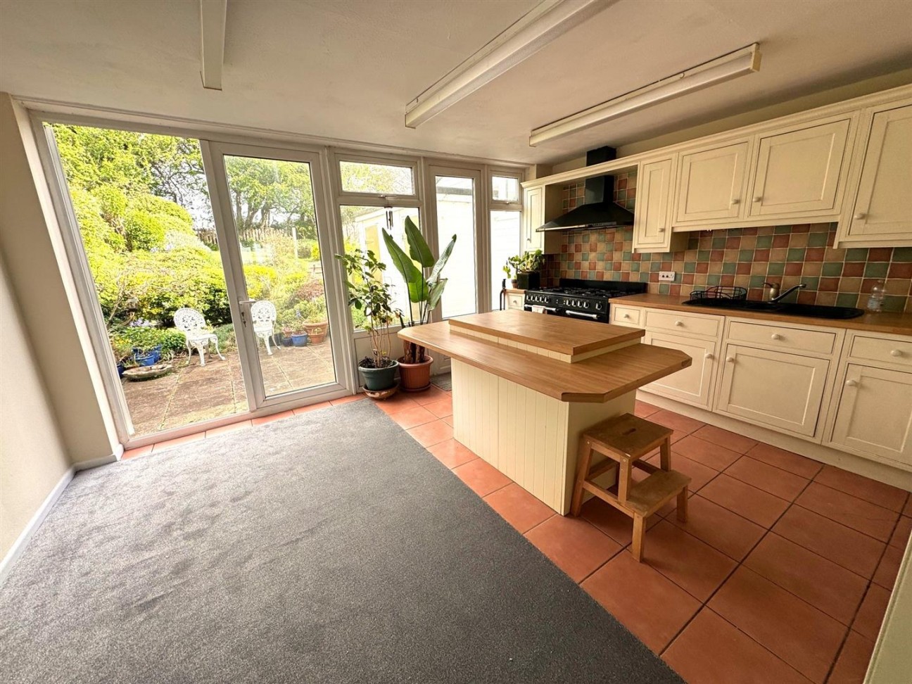 Brackendown Avenue, Weymouth