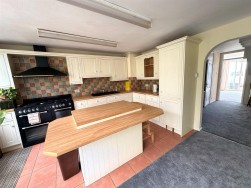 Brackendown Avenue, Weymouth