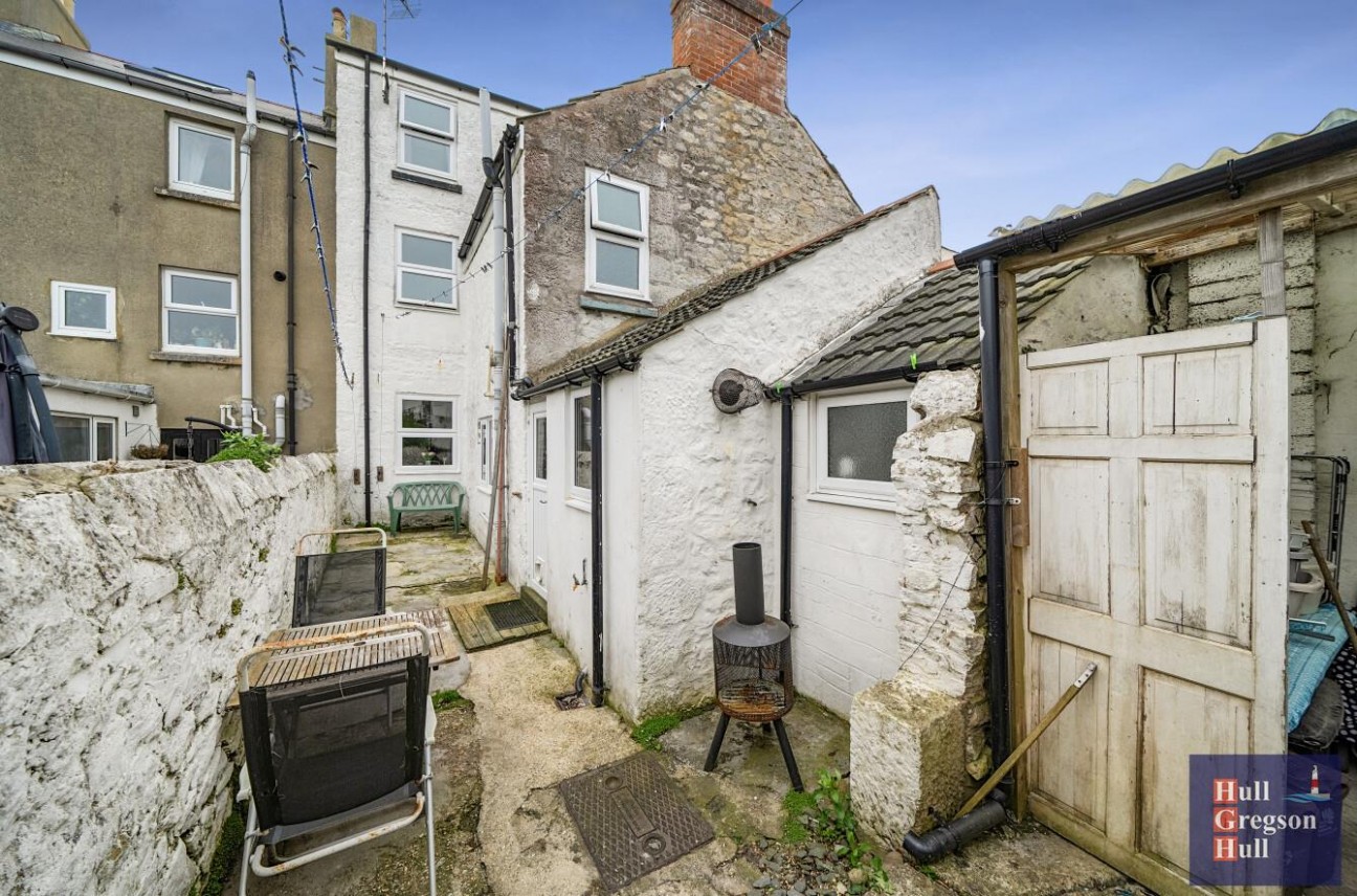 Easton Square, Portland