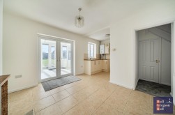 Avalanche Road, Portland