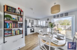 Avalanche Road, Southwell, Portland