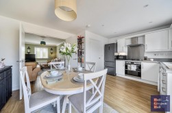 Avalanche Road, Southwell, Portland