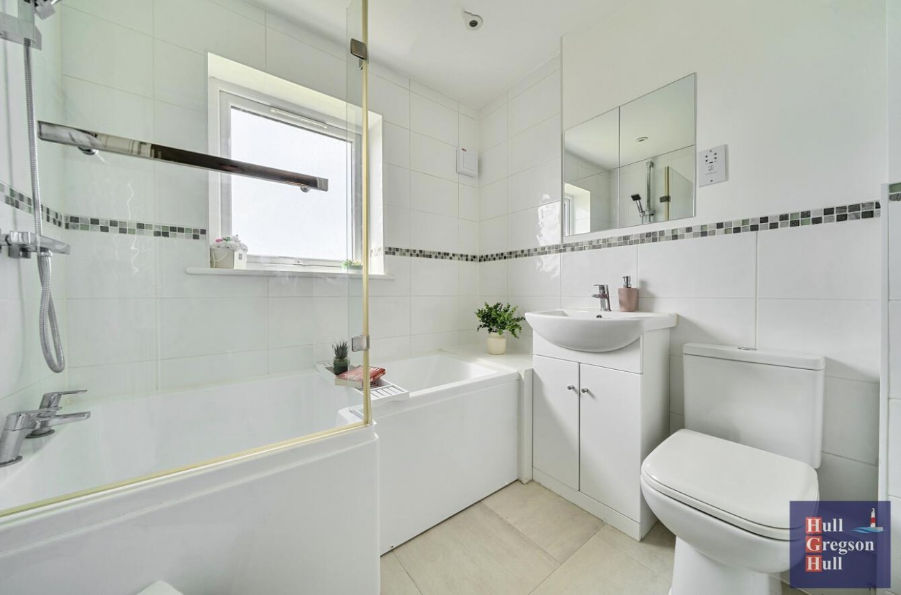 Avalanche Road, Southwell, Portland