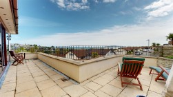 Budmouth Avenue, Weymouth