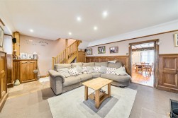 Dorchester Road, Maiden Newton, Dorchester