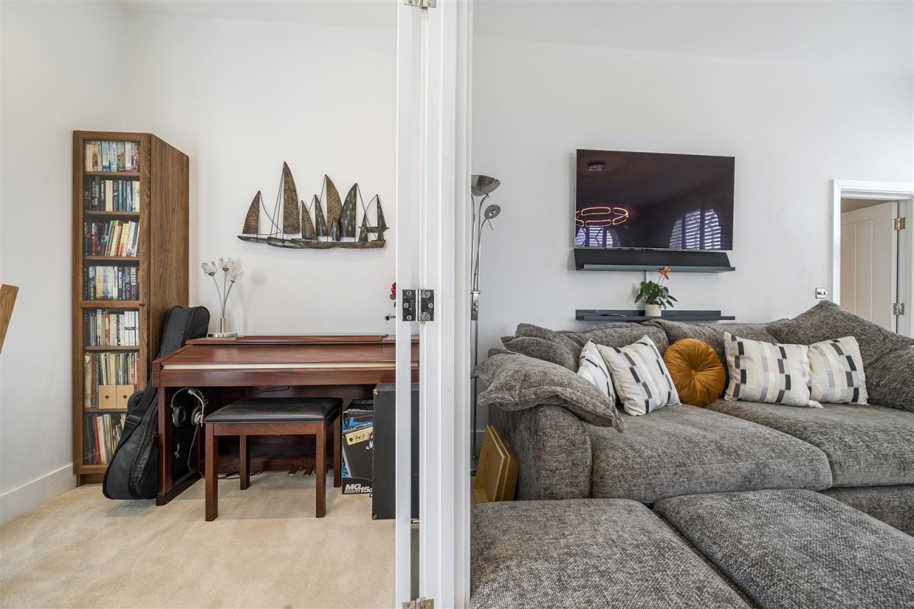 Peninsula Way, Poundbury, Dorchester